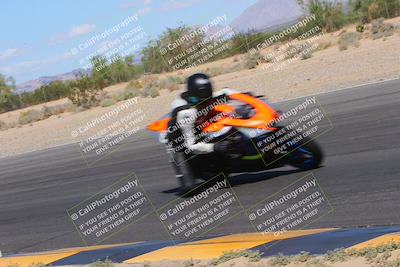 media/Oct-01-2023-SoCal Trackdays (Sun) [[4c570cc352]]/Turn 7 Inside (11am)/